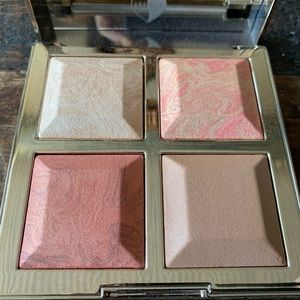 Gift w/purchase! Becca Khloe & Malika